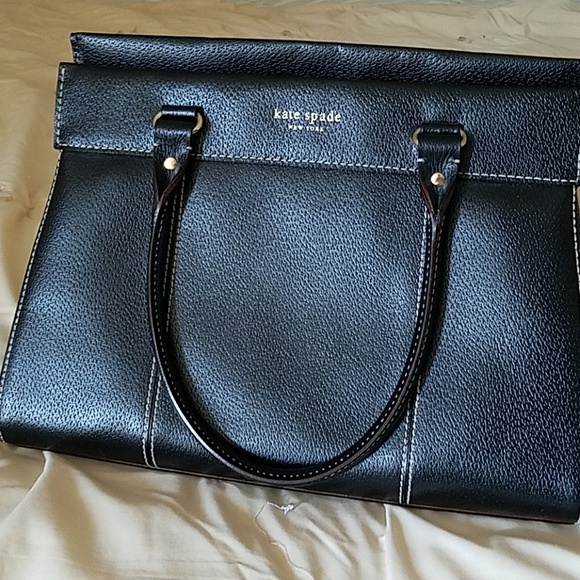 Kate Spade Tote - Picture 2 of 8